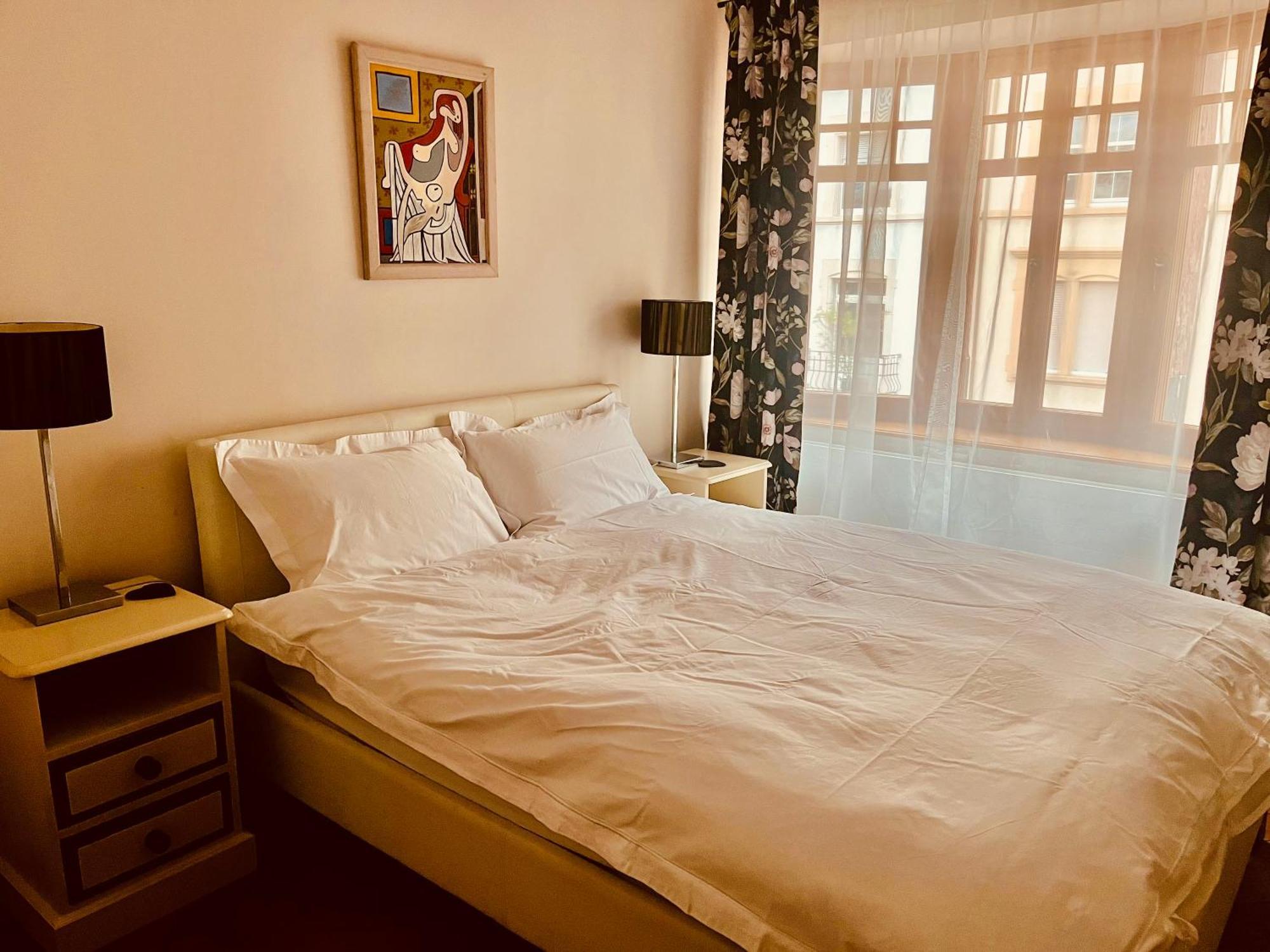 Georgian Guest *